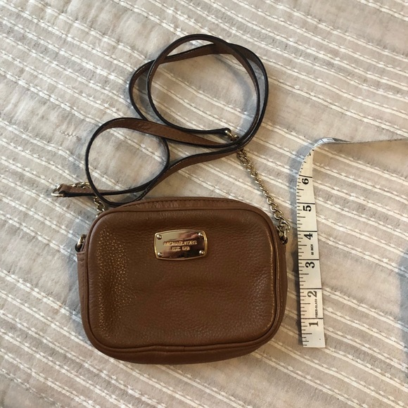 Michael Kors cross body - Picture 2 of 4